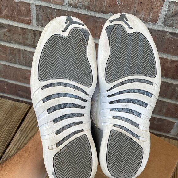 AJ12 Stealth Shoes - Picture 3 of 6